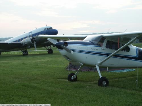 Hook Field Muni Airport picture