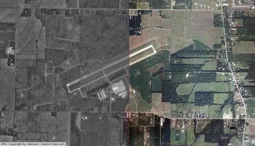 Lorain County Rgnl Airport picture