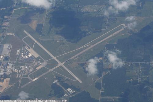 Mansfield Lahm Rgnl Airport picture