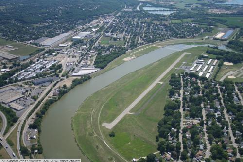 Moraine Air Park Airport picture