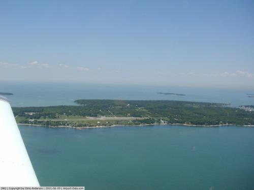 Put In Bay Airport picture