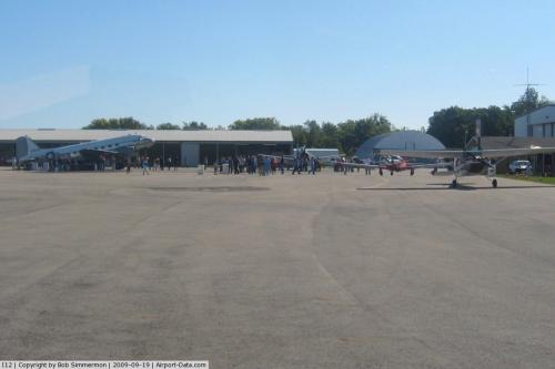 Sidney Muni Airport picture