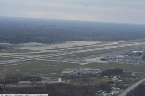Toledo Express Airport picture