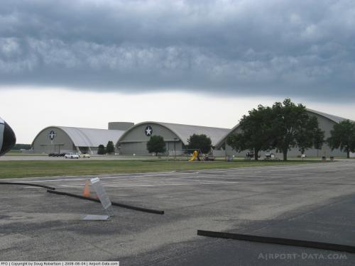 Wright-patterson Afb Airport picture