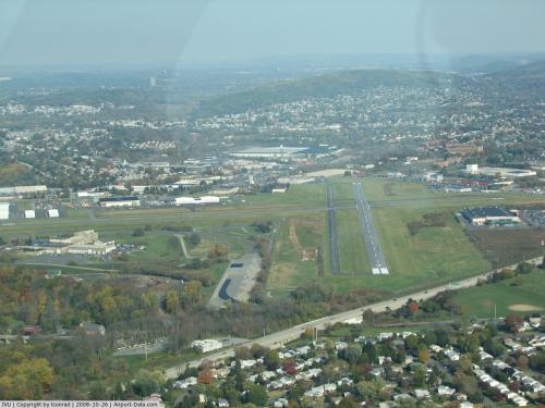 Allentown Queen City Muni Airport picture