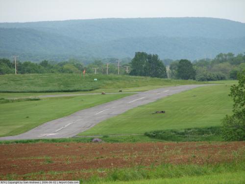 Penns Cave Airport picture