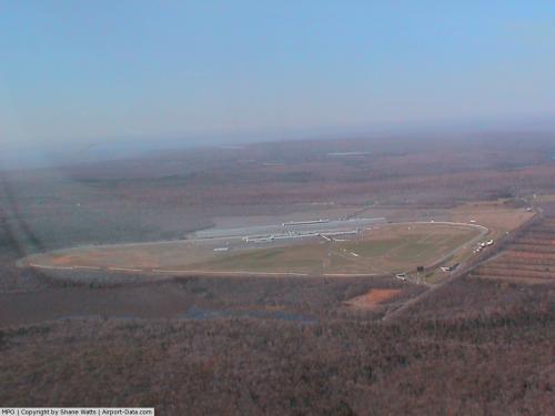 Pocono Mountains Muni Airport picture