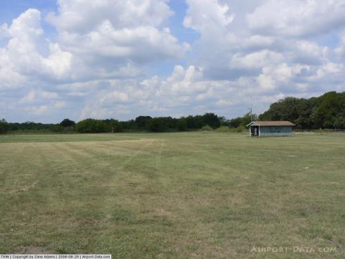 Blackwood Airpark Airport picture