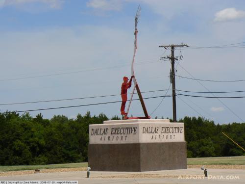 Dallas Executive Airport picture