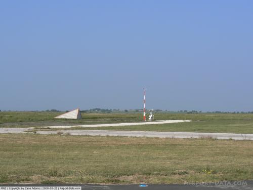 Hamilton Muni Airport picture