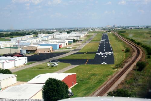 Hicks Airfield Airport picture