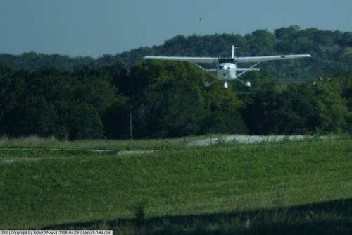 Lakeway Airpark Airport picture