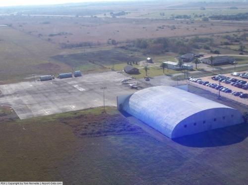 Palacios Muni Airport picture