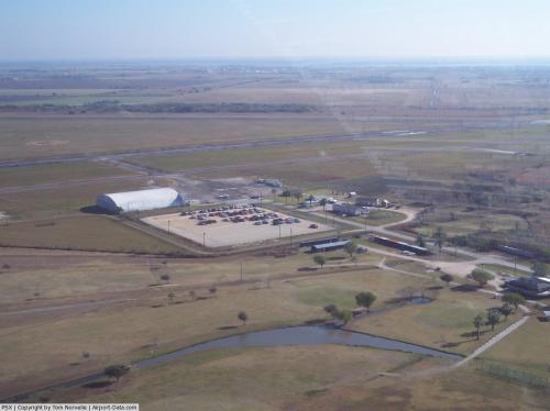 Palacios Muni Airport picture