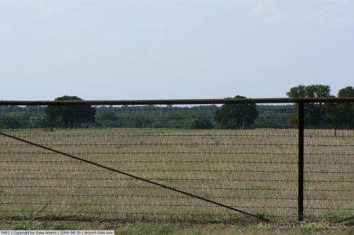 Phillips Farm Airport picture