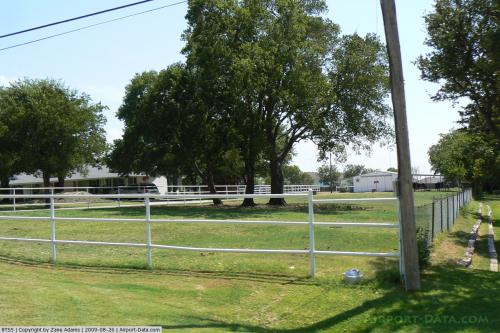 Stol Field Airport picture