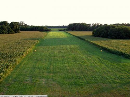 Campbell Field Airport picture
