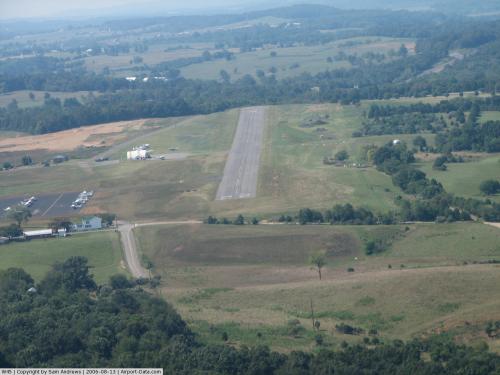 Luray Caverns Airport picture