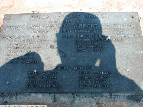 Luray Caverns Airport picture