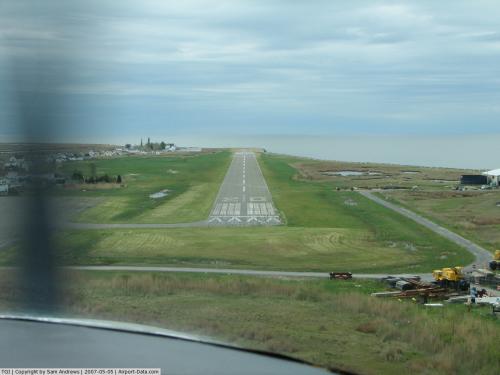 Tangier Island Airport picture