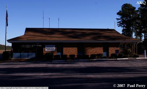 Wakefield Muni Airport picture