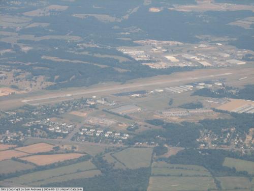 Winchester Rgnl Airport picture