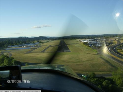 Chehalis-centralia Airport picture