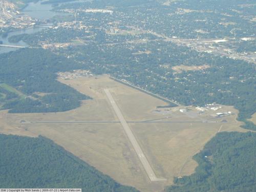 Alexander Field South Wood County Airport picture