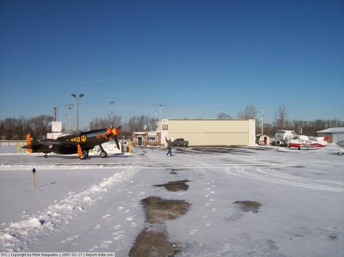 East Troy Muni Airport picture
