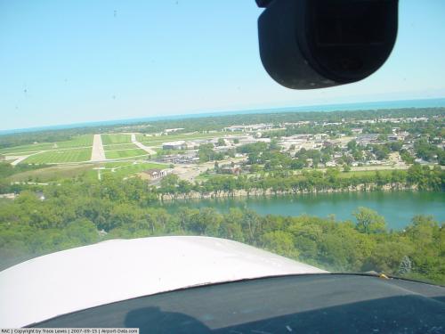 John H Batten Airport picture