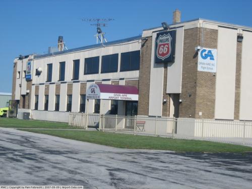 Lawrence J Timmerman Airport picture