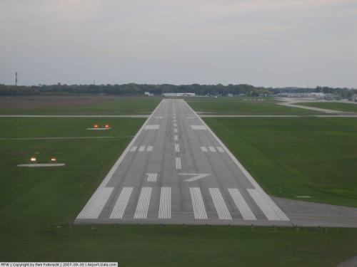 Manitowoc County Airport picture