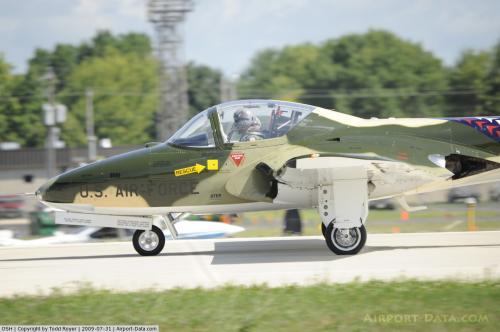 Wittman Rgnl Airport picture