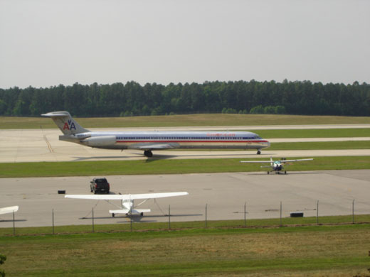 
A McDonnell Douglas MD-82 aircraft of American Airlines.