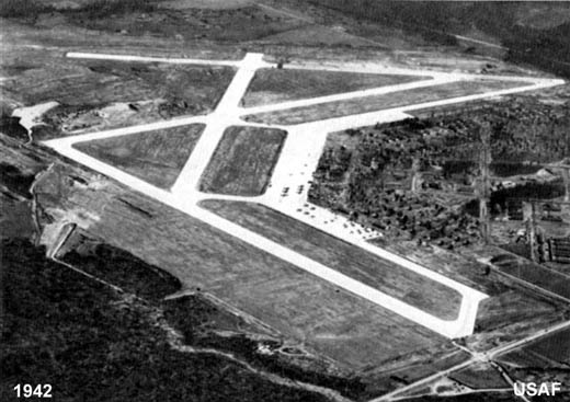 
Early 1942 airphoto of Kaye Field, later Columbus Army Airfield