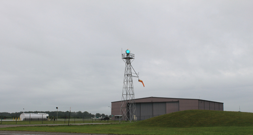 
Light beacon, hangar & tarmac