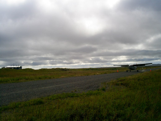 Plane landing at CYF.
