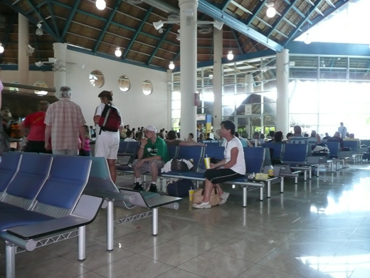 
Terminal 2 departure lounge.