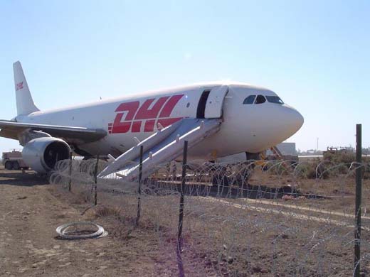 
The European Air Transport Airbus A300B4-200F after the emergency landing. (2003)