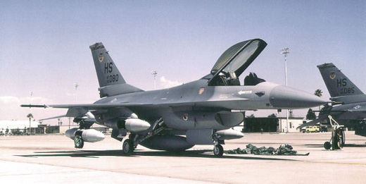 
General Dynamics F-16A Block 15Q Fighting Falcon,
AF Serial No. 83-1080 of the 308th FS, about 1988.
