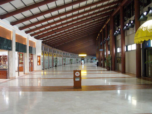 
Shopping area at Soekarno–Hatta International Airport