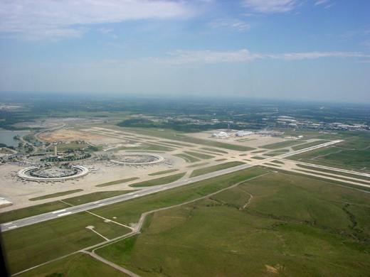 
A Southwest Airlines Boeing 737-700 crossing cornfield to land