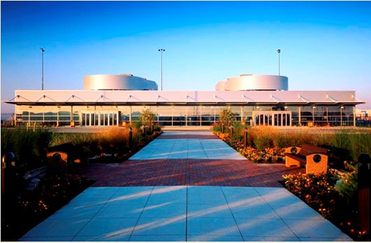 
Rickenbacker Terminal