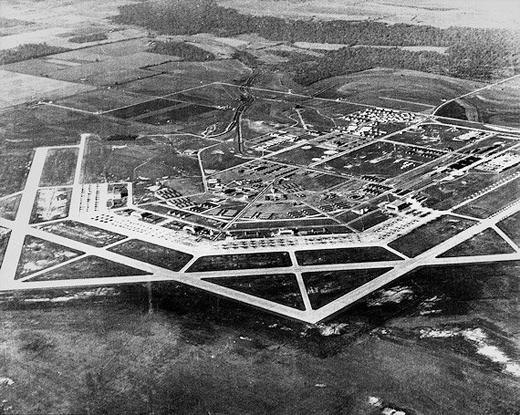 
Oblique airphoto of Newport Army Airfield, about 1945, looking east to west.