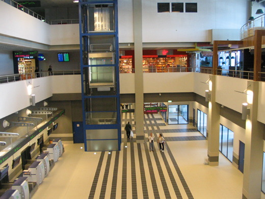 
Terminal B - Lobby seen from upper level