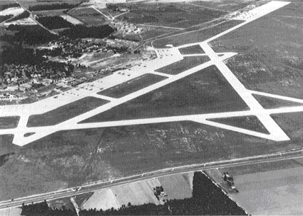 
Oblique airphoto of Shaw Airfield - Mid 1940s, looking southeast to northwest