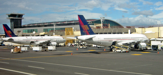 
Two Airbus from Grupo TACA at the Juan Santamaria Airport. TACA operates at SJO one of its three major hubs.
