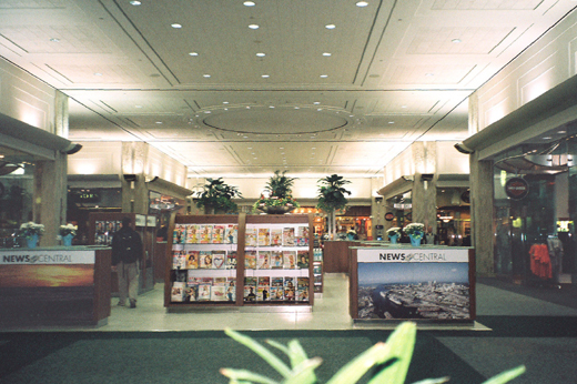 
Shopping/circulation area on the Transfer Level