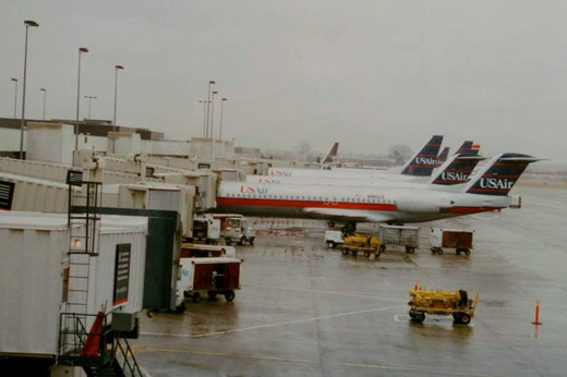 
US Airways jets at CLT in 1998 in the former USAir livery