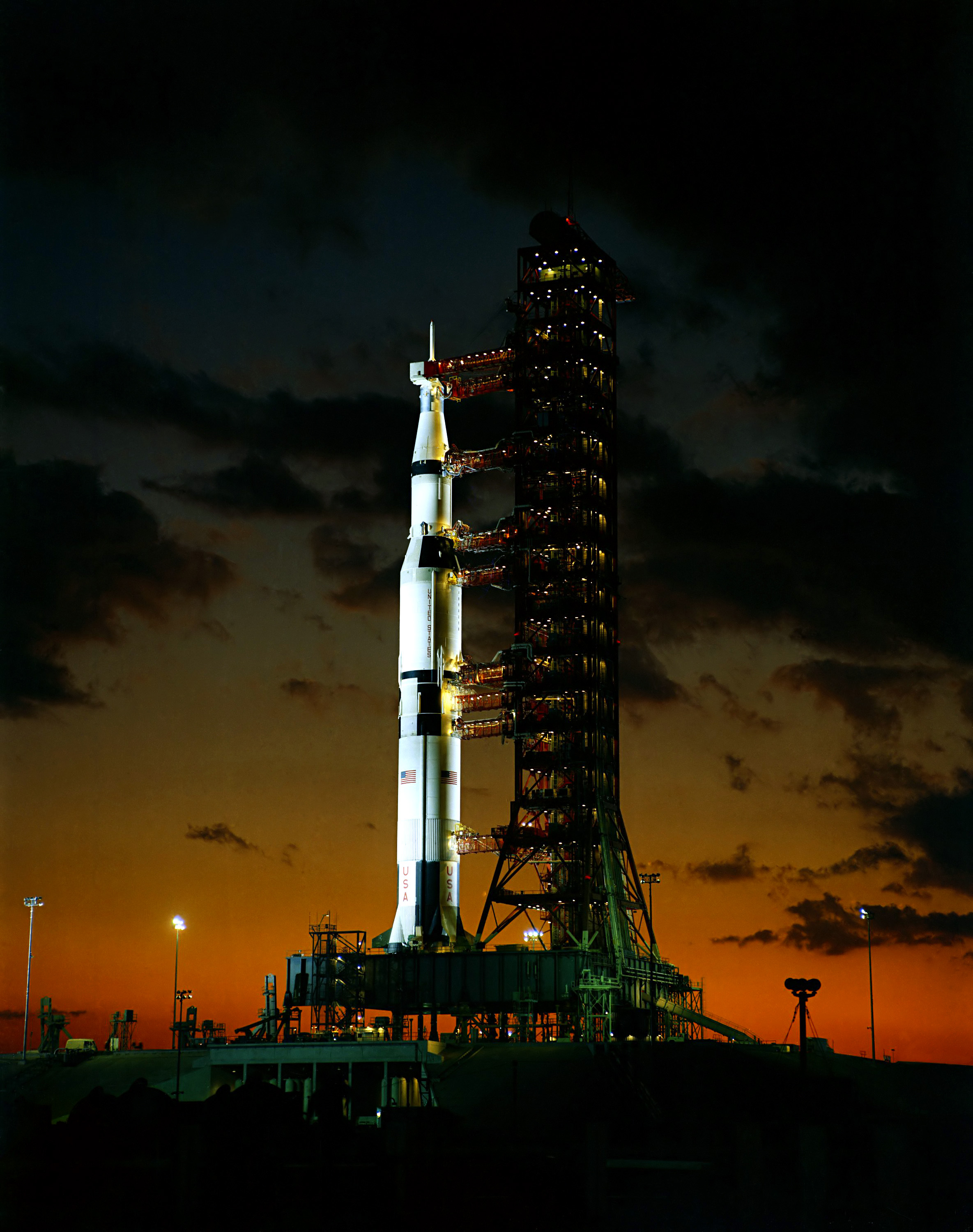 Apollo 4 on the launch pad